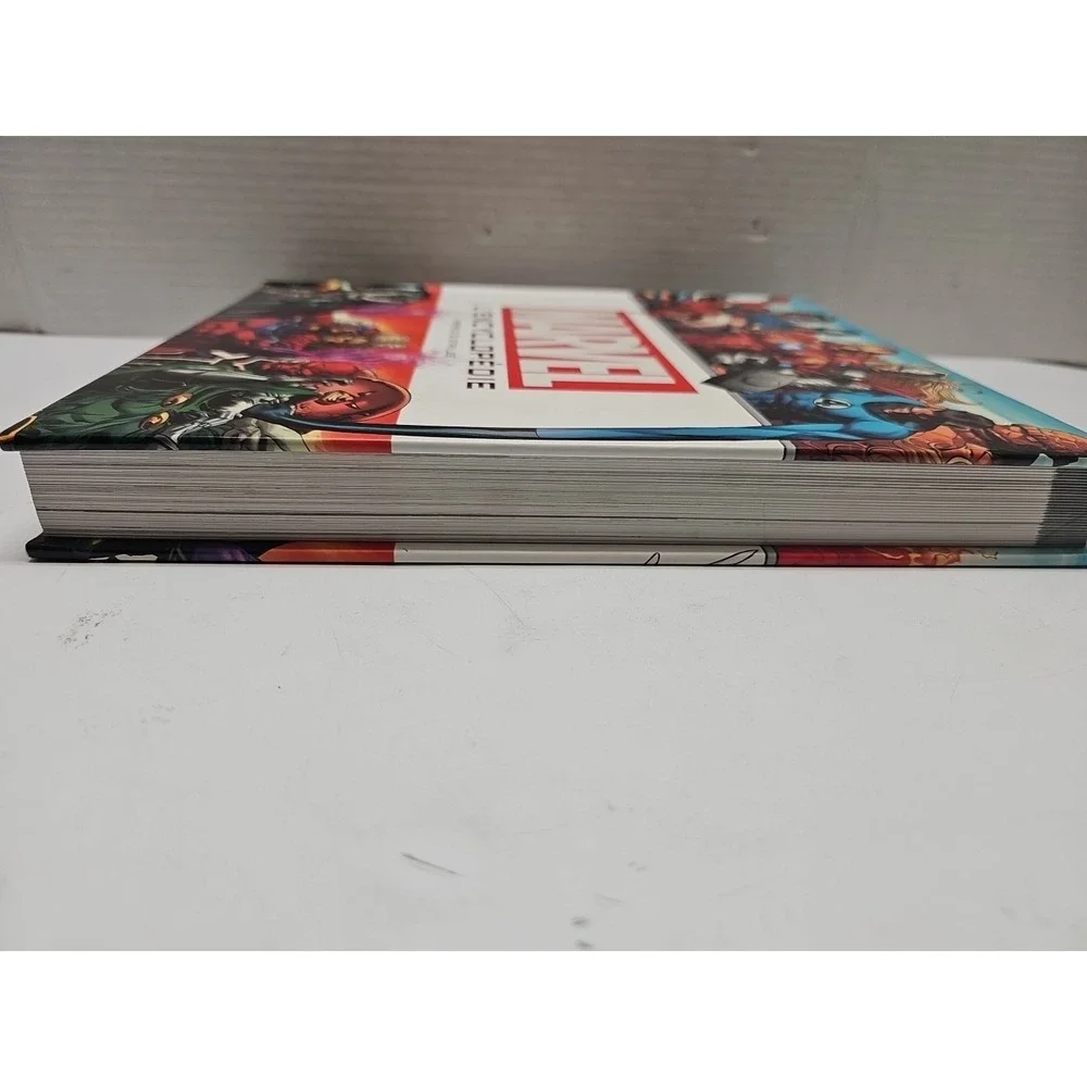 Marvel Encyclopedia Updated and Expanded - Hardcover - FRENCH VERSION